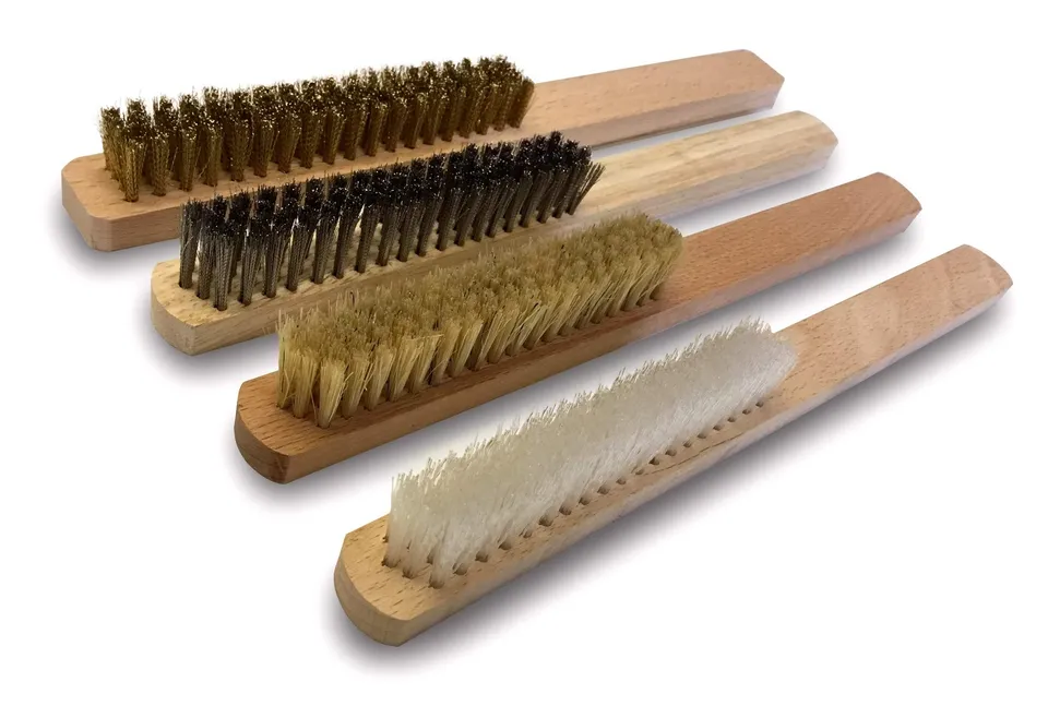 kibros-brosses-m-talliques-lot-4-brosses-bijoutier-laiton-soie-nylon-inox image 1