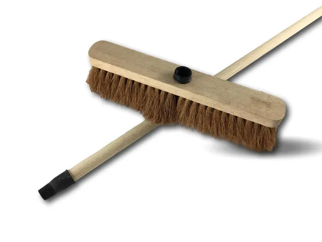 kibros-balai-coco-fibres-naturelles-37-5-cm-manche-bois-l-unit image 1