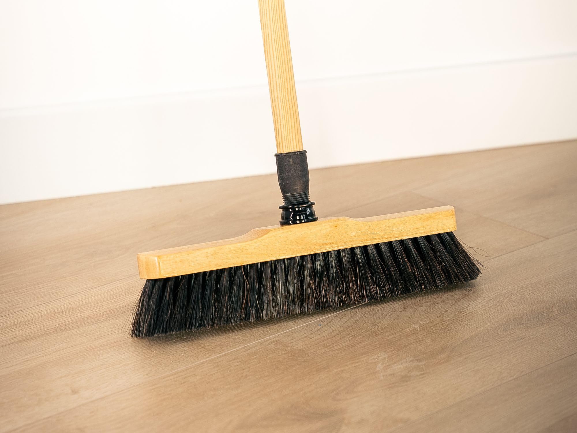 kibros-balai-m-nage-soie-grise-40-cm-avec-manche image 2