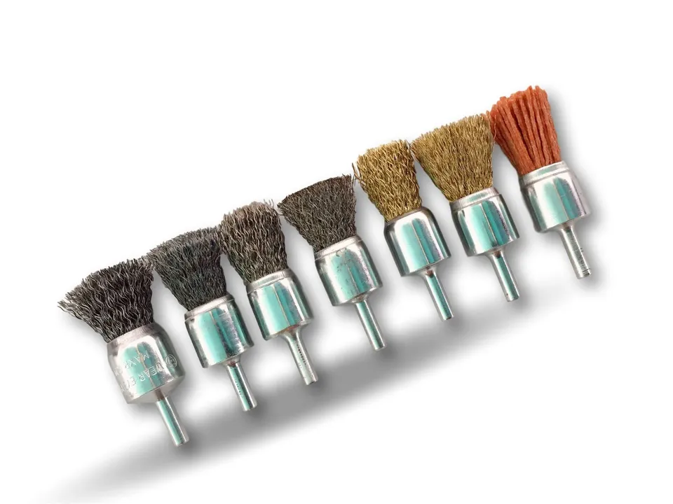 kibros-brosses-rotatives-assortiment-7-brosses-bout-m-tal image 1