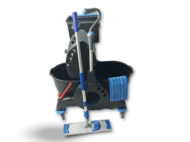 kibros-giotto-black-chariot-nettoyage-2x15l-avec-balai-frange-pro image 1