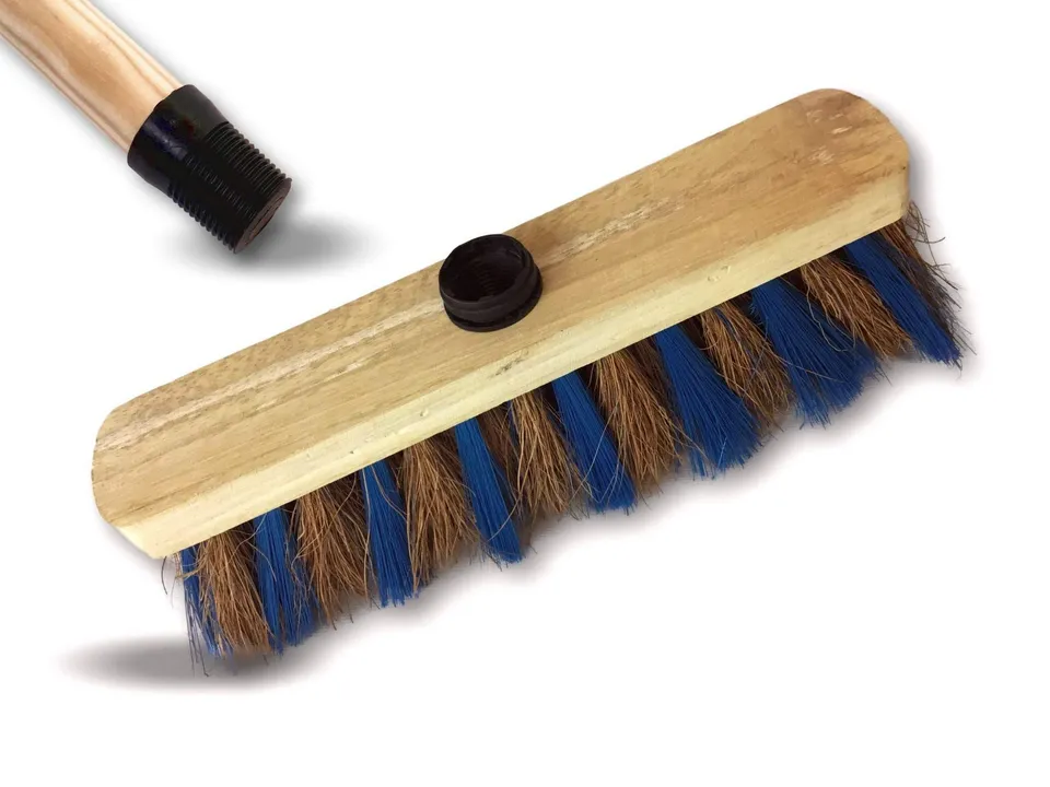 kibros-balai-m-nage-coco-z-br-29-cm-manche-bois-1-25-m image 1