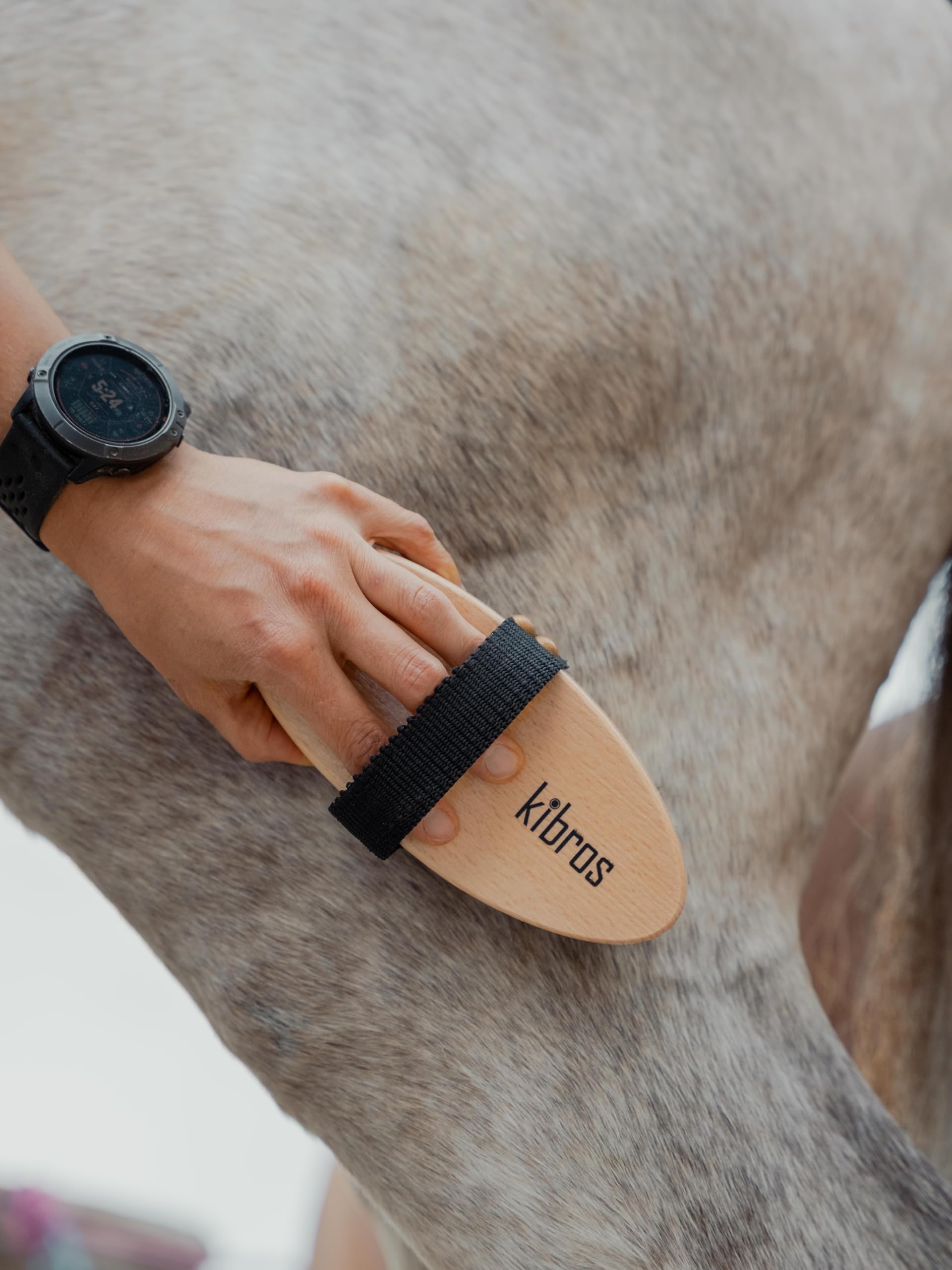 kibros-kit-pansage-cheval-6-brosses-quitation-poney image 8